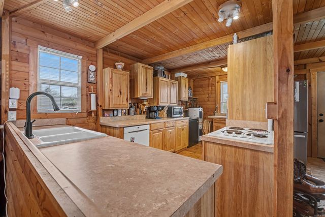 82 McKenzie Lane, Scott, AR 72142