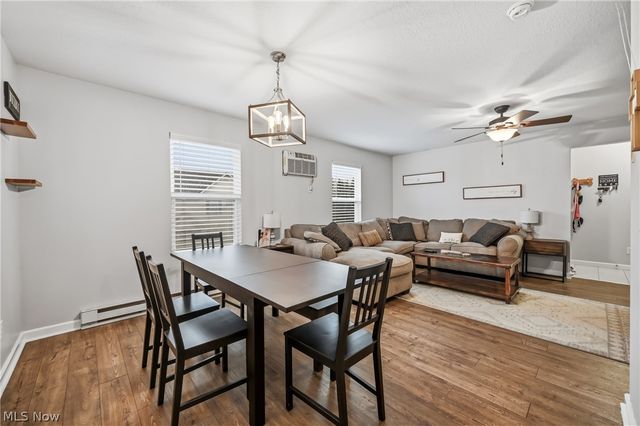 3635 Indian Run Drive 6, Canfield, OH 44406