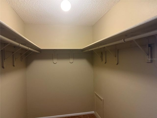 607 COUNTRY LANE NE 607, Winter Haven, FL 33881