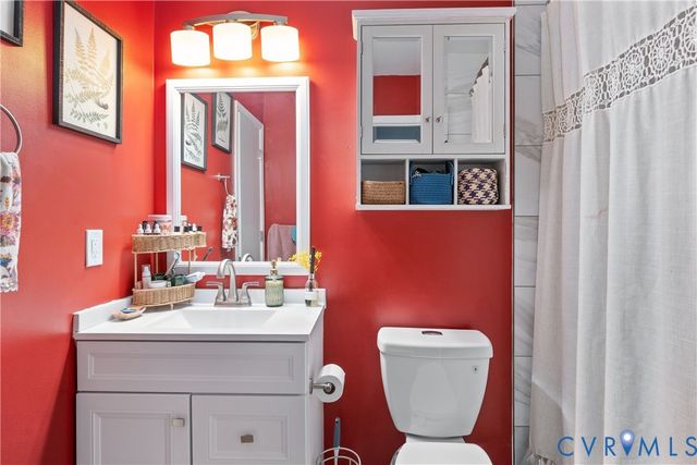 10303 W Alberta Ct, Chesterfield, VA 23832