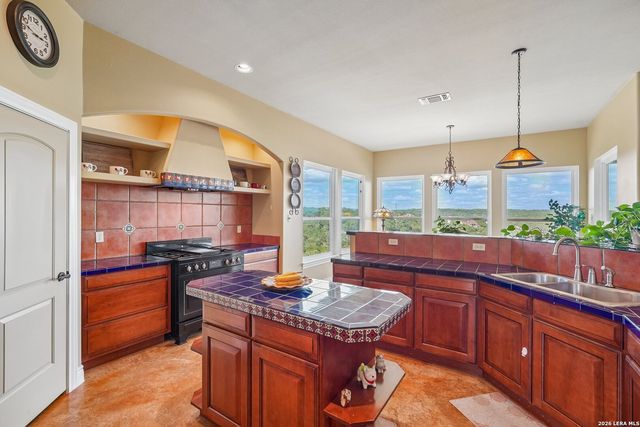 6527 Preakness, Bulverde, TX 78163