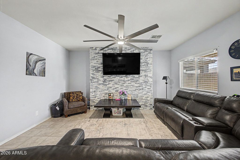 43703 W ACACIA Avenue, Maricopa, AZ 85138 — photo 3