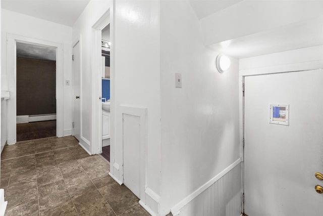 1513 W WASHINGTON STREET, Appleton, WI 54914