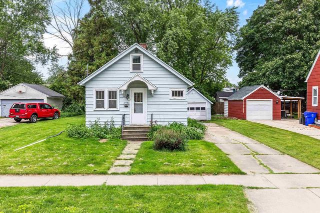 1513 W WASHINGTON STREET, Appleton, WI 54914