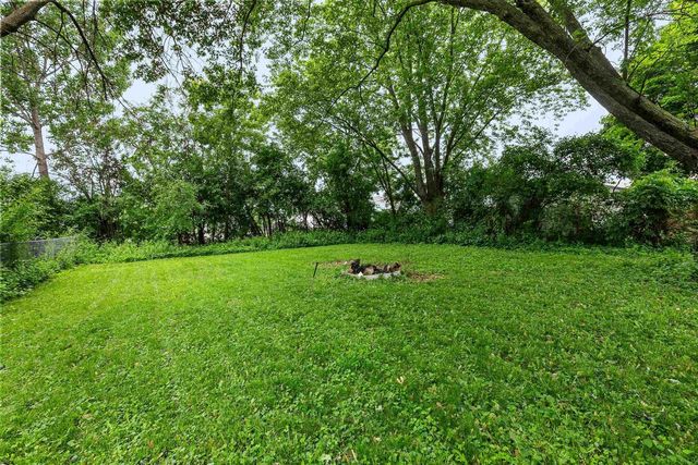 1513 W WASHINGTON STREET, Appleton, WI 54914