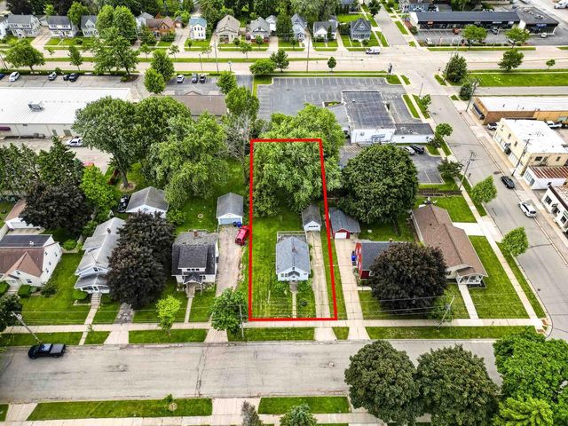 1513 W WASHINGTON STREET, Appleton, WI 54914