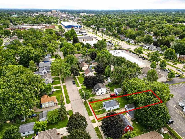 1513 W WASHINGTON STREET, Appleton, WI 54914