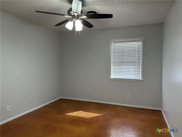 1313 Fieldcrest, New Braunfels, TX 78130