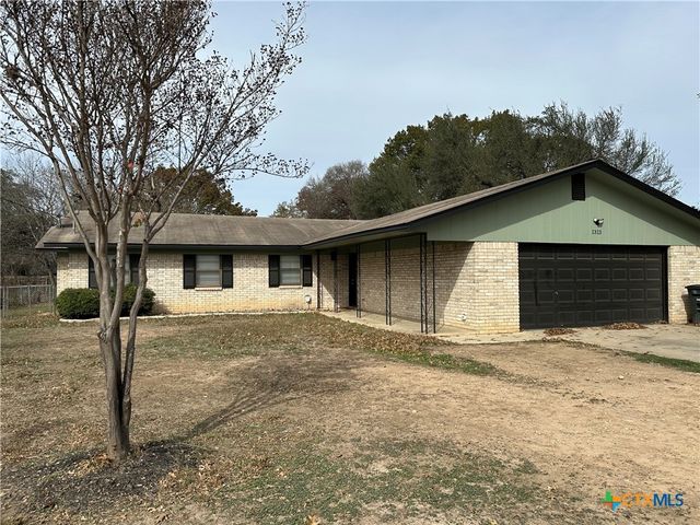 1313 Fieldcrest, New Braunfels, TX 78130