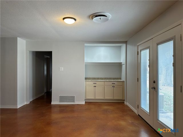 1313 Fieldcrest, New Braunfels, TX 78130