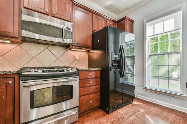 6218 Longleaf Drive, Hoschton, GA 30548