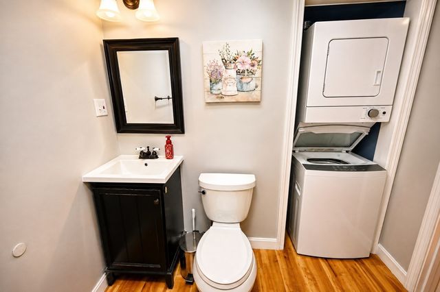 20 Webb Pl 1A, Mansfield, MA 02048