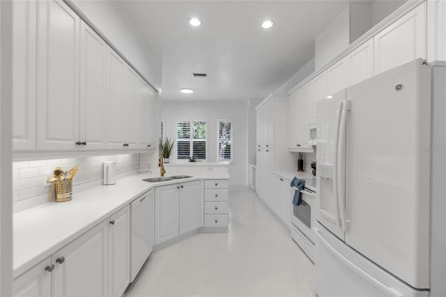 5405 46TH COURT W, Bradenton, FL 34210