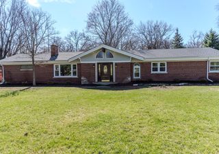 888 Woodstock Road, Olympia Fields, IL 60461