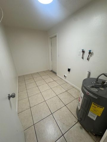 3194 GREEN ACRES AVENUE, Largo, FL 33771