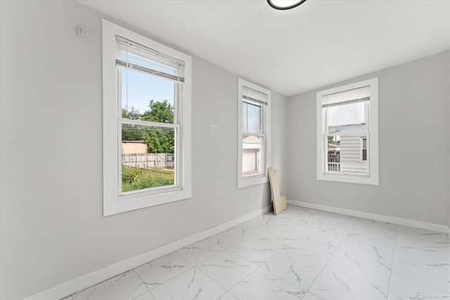 8942 S Aberdeen Street, Chicago, IL 60620