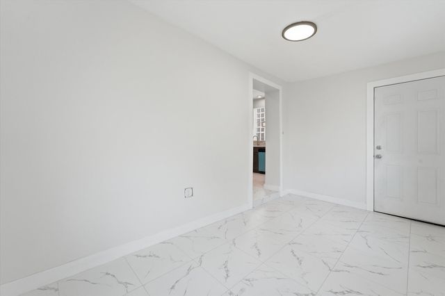 8942 S Aberdeen Street, Chicago, IL 60620