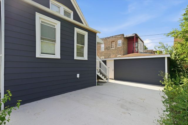 8942 S Aberdeen Street, Chicago, IL 60620