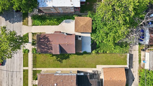 8942 S Aberdeen Street, Chicago, IL 60620