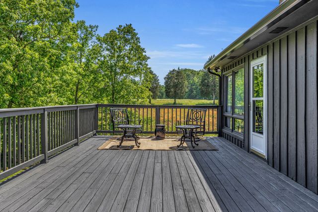 2993 Hobbitshire Dr, Centerville, TN 37033