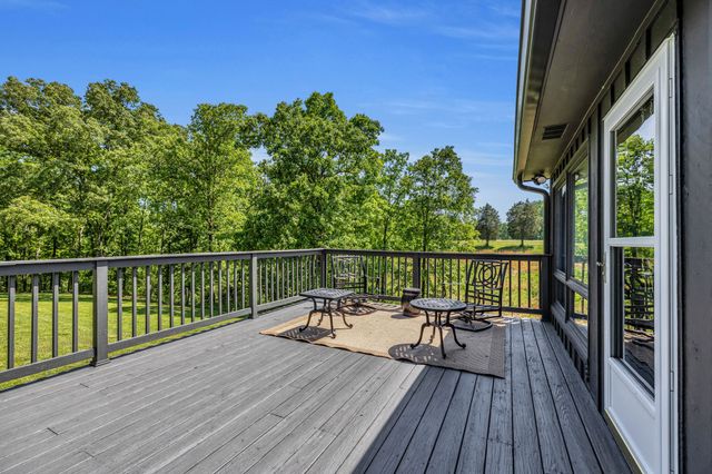 2993 Hobbitshire Dr, Centerville, TN 37033