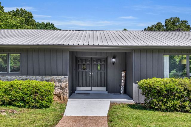 2993 Hobbitshire Dr, Centerville, TN 37033