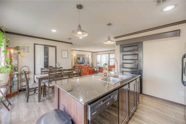 2757 E Capps Road, Livingston, TX 77351