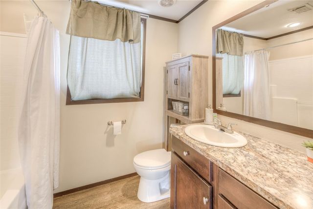 2757 E Capps Road, Livingston, TX 77351