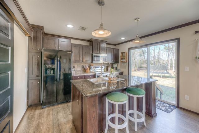 2757 E Capps Road, Livingston, TX 77351