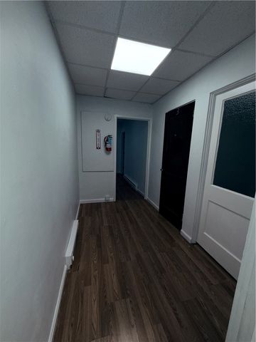 2114 Broadway Ave, Beechview, PA 15216