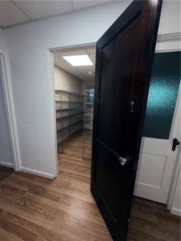 2114 Broadway Ave, Beechview, PA 15216