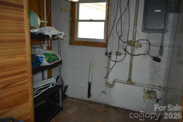 1082 Maple Street, Granite Falls, NC 28630