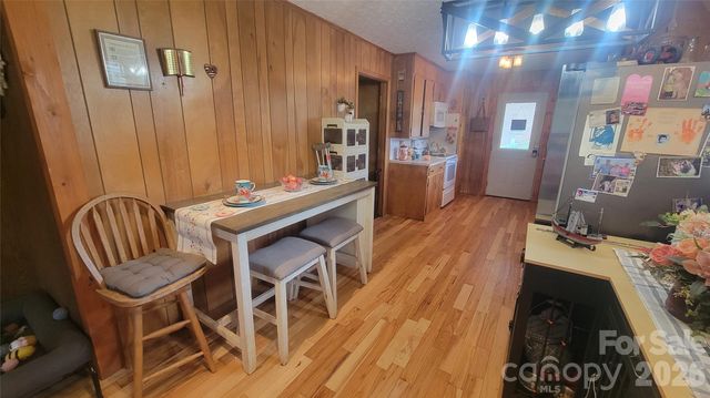 1082 Maple Street, Granite Falls, NC 28630