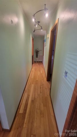 1082 Maple Street, Granite Falls, NC 28630