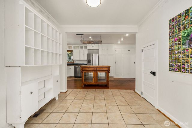 46709 284th Avenue SE, Enumclaw, WA 98022