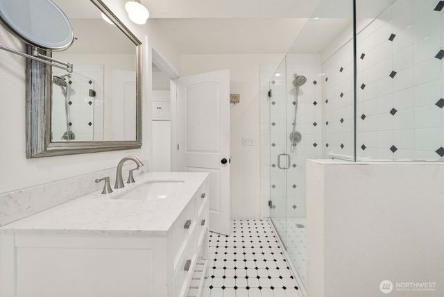 46709 284th Avenue SE, Enumclaw, WA 98022