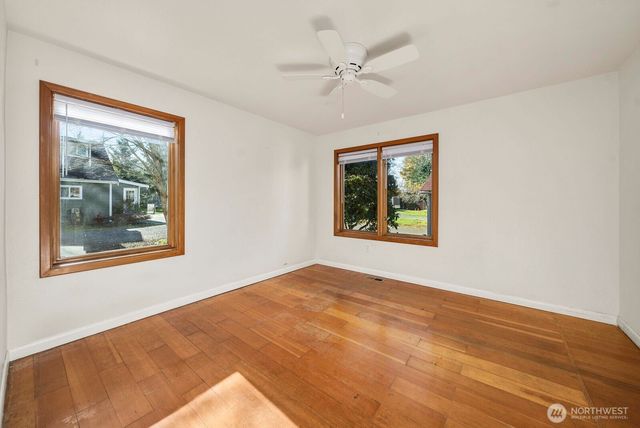 46709 284th Avenue SE, Enumclaw, WA 98022