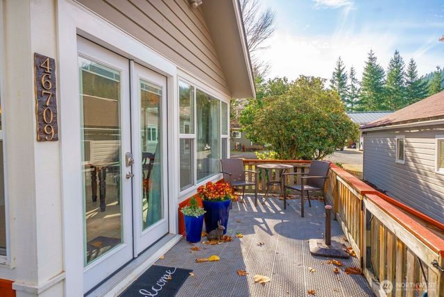 46709 284th Avenue SE, Enumclaw, WA 98022