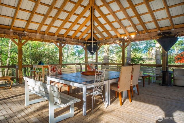 46709 284th Avenue SE, Enumclaw, WA 98022