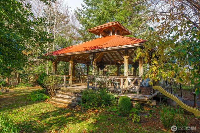 46709 284th Avenue SE, Enumclaw, WA 98022