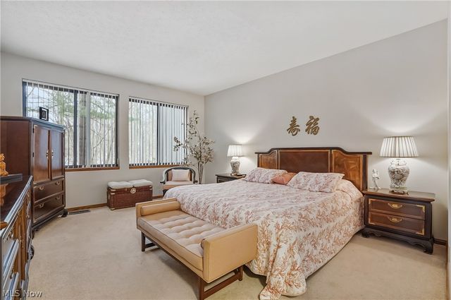 2178 Stone Creek Trail, Cuyahoga Falls, OH 44223