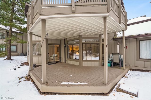 2178 Stone Creek Trail, Cuyahoga Falls, OH 44223