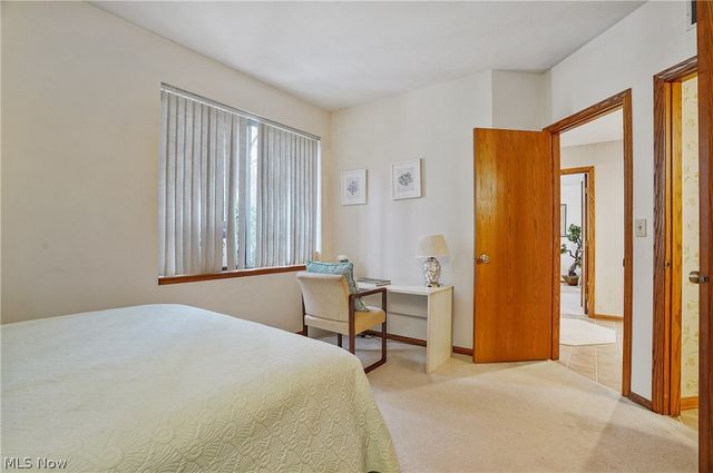 2178 Stone Creek Trail, Cuyahoga Falls, OH 44223