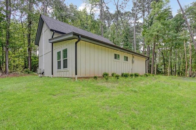 299 SOUTHSHORE DR, Lone Star, TX 75668