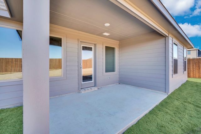 9909 Iron Wood Drive, Ponder, TX 76259