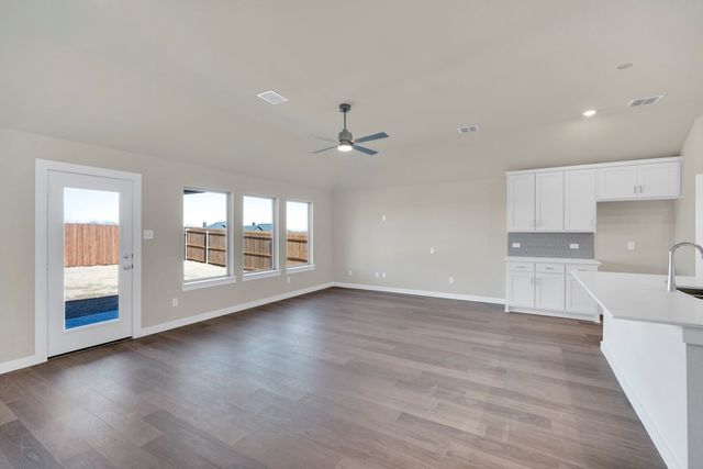 9909 Iron Wood Drive, Ponder, TX 76259