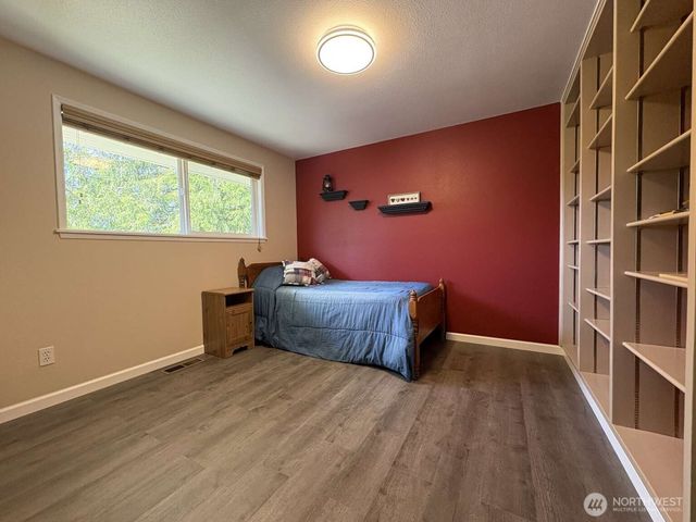 13042 SE 184th Place, Renton, WA 98058