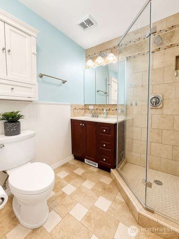 13042 SE 184th Place, Renton, WA 98058