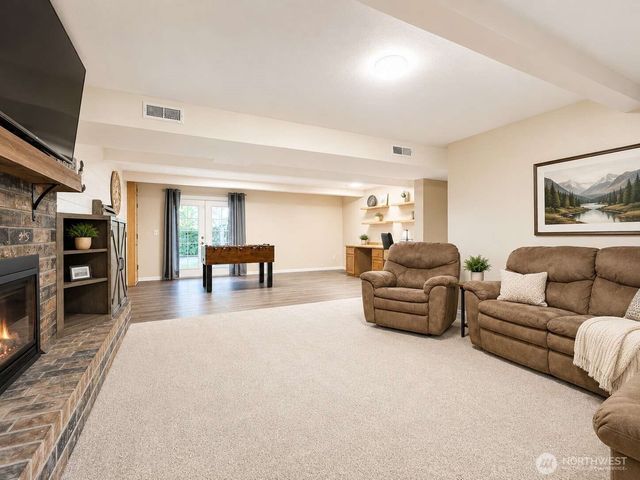 13042 SE 184th Place, Renton, WA 98058