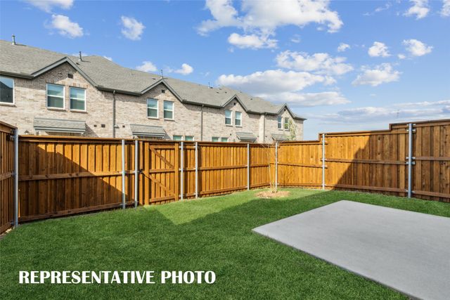 3725 Pierce Lane, Grand Prairie, TX 75052